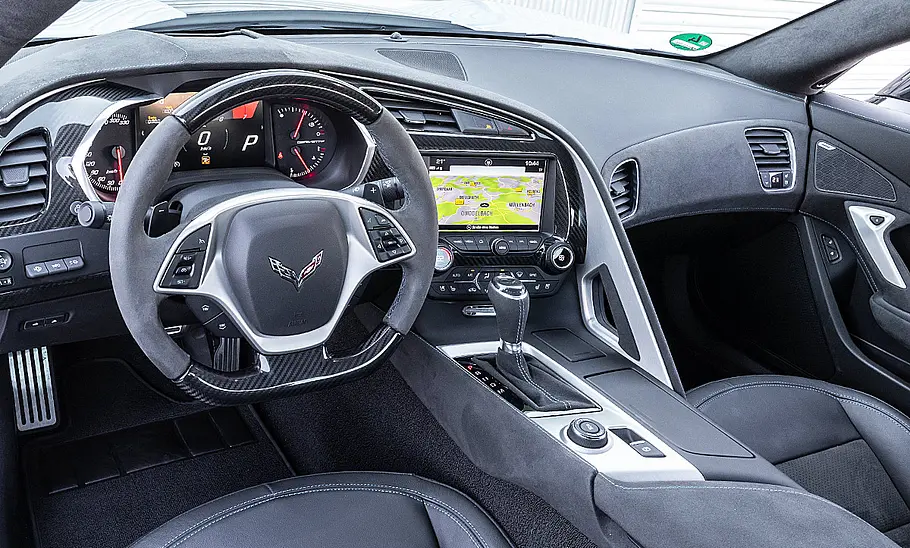 Aston Martin Vantage/Chevrolet Corvette Grand Sport: Test