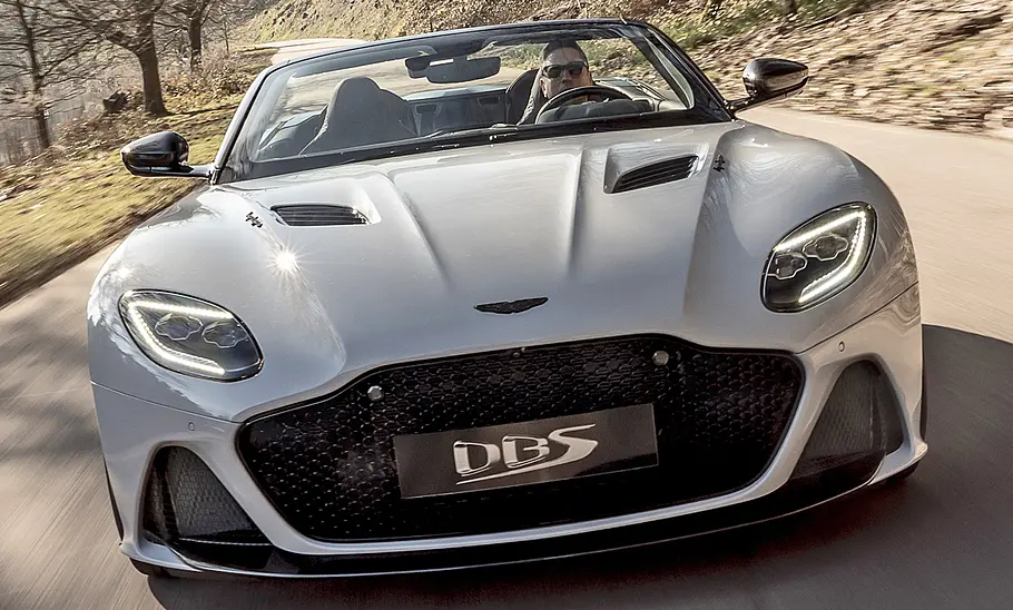 Aston Martin DBS Superleggera Volante (2019) Aston Martin DBS Superleggera Volante (2019)
