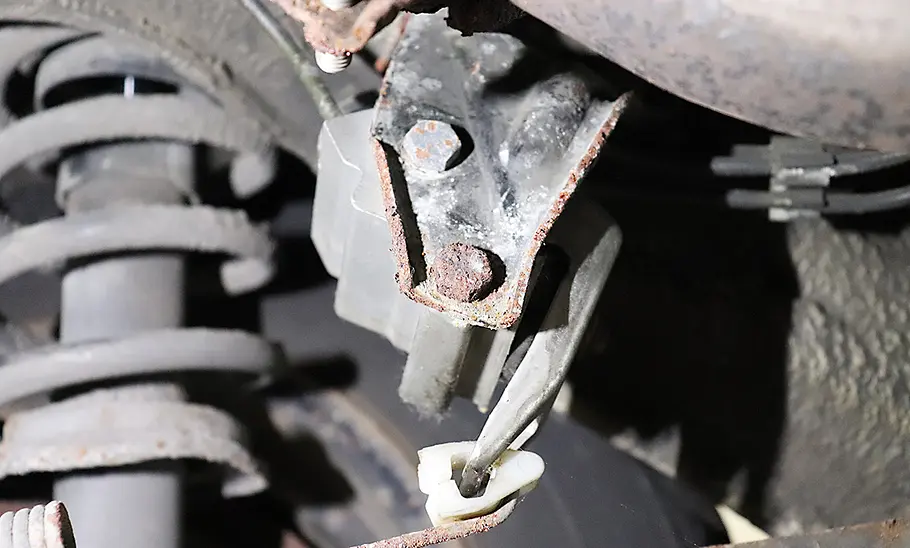 Audi 100 Typ 44 Audi 100 Typ 44 Bremskraftregler