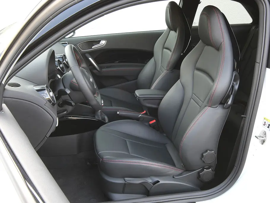 Audi A1 quattro - Sportsitze