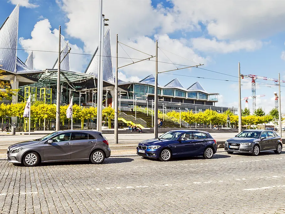 mercedes a-klasse facelift audi a3 sportback bmw 1er