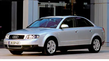 Audi A4 (B6) - Foto: Audi