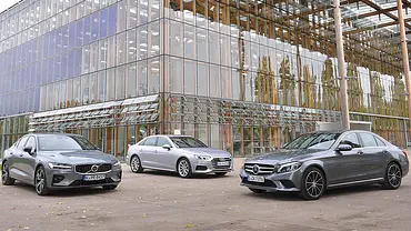 Audi A4/Mercedes C-Klasse/Volvo S60 - Foto: Zbigniew Mazar Audi A4/Mercedes C-Klasse/Volvo S60 - Foto: Zbigniew Mazar