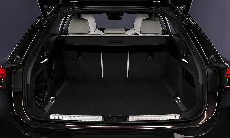 Der Kofferraum des Audi A6 Avant (2025).