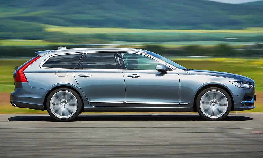 Volvo V90 D5