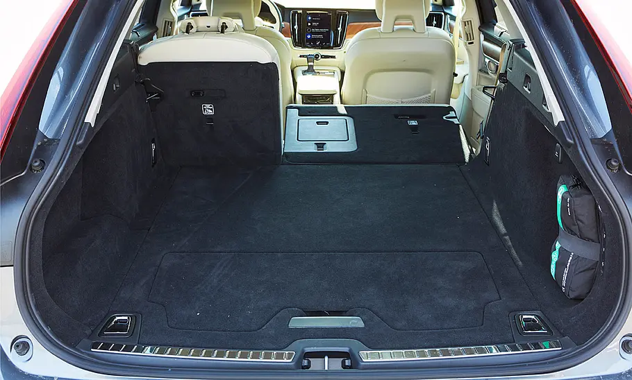 Volvo V90 D5