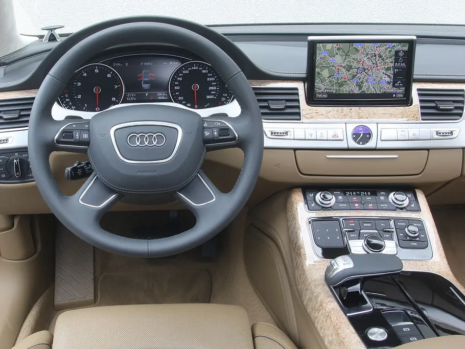 Audi A8 L W12 quattro Audi A8 L W12 quattro - MMI-Bedienlogik