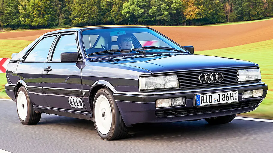 Audi Coupé GT Das Audi Coupé GT fahrend von vorne