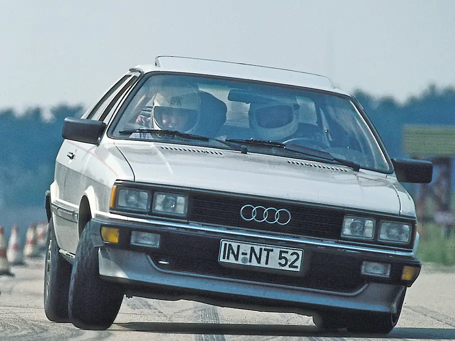 Audi Coupé GT 5S (B2) Audi Coupé GT 5S (B2)
