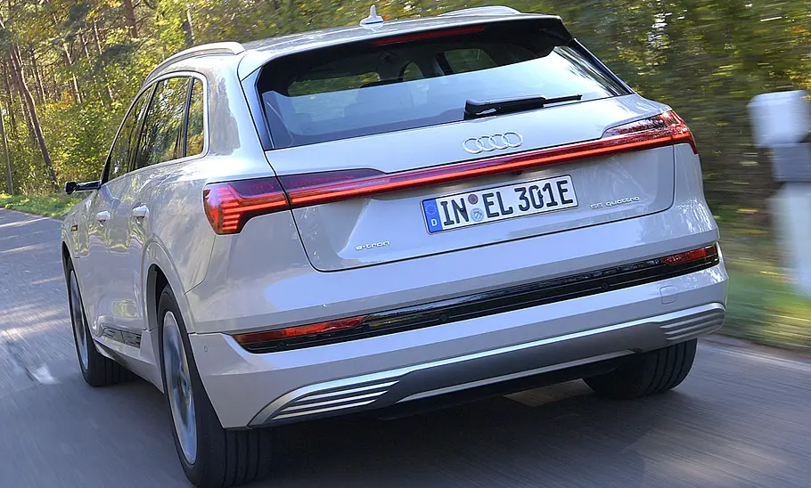 Audi e-tron Audi e-tron