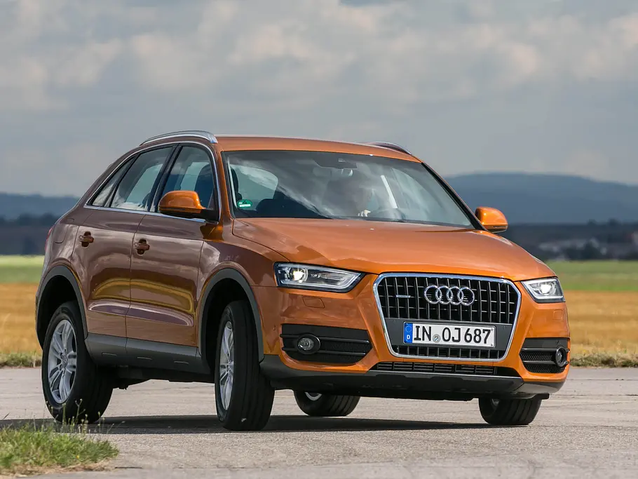 Vergleich: Audi Q3 gegen Q5 Vergleich Q3 2.0 TDI quattro s tronic Diesel Turbo 2013
