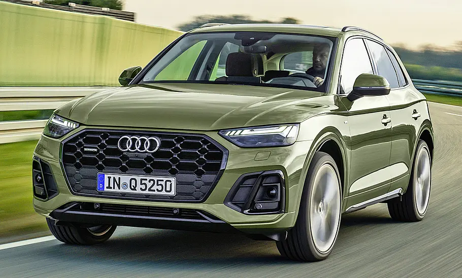 Audi Q5 Facelift (2020) Audi Q5 Facelift (2020)