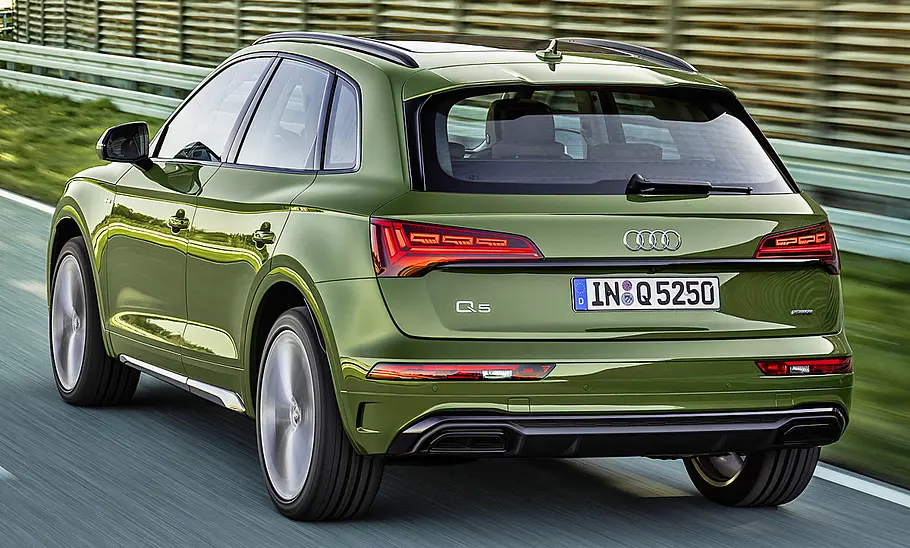 Audi Q5 Facelift (2020) Audi Q5 Facelift (2020)