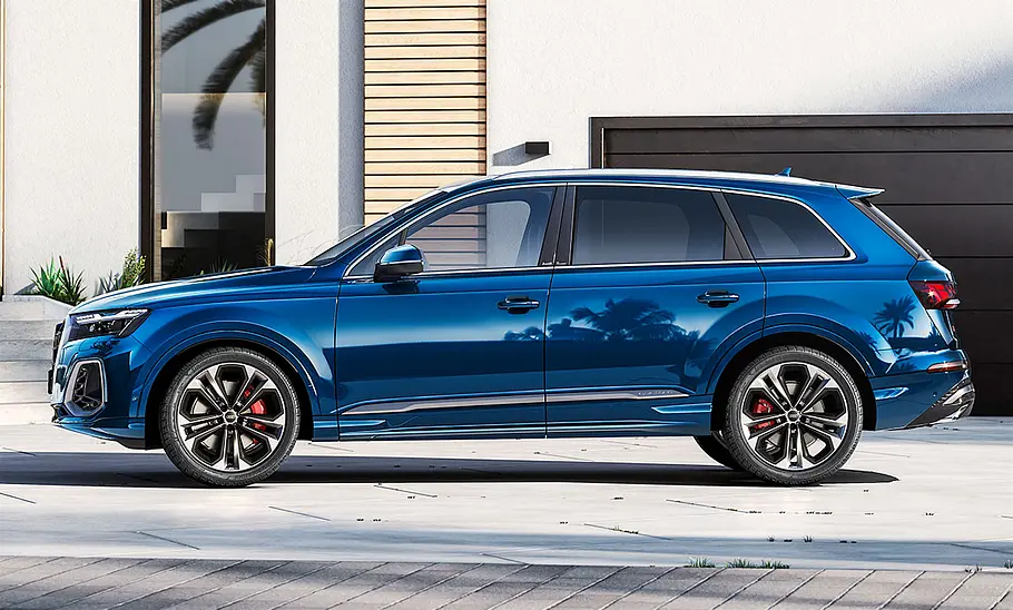 Audi Q7 Facelift (2024) Das Audi Q7 Facelift (2024) von der Seite.