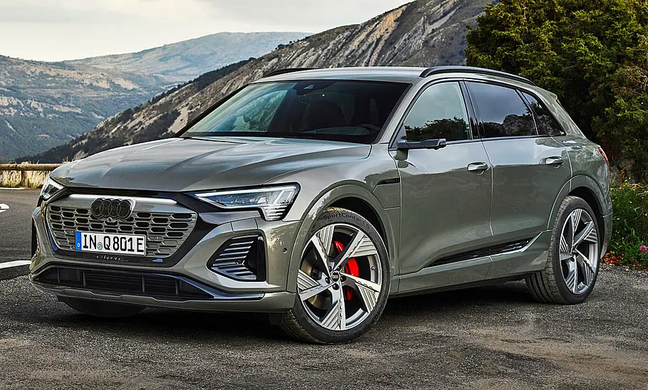 Audi Q8 e-tron (2023)