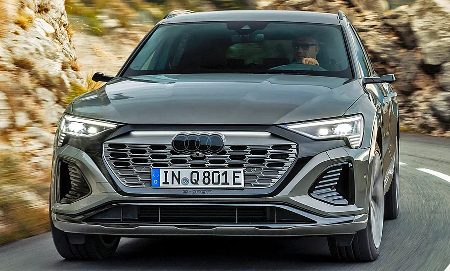 Audi Q8 e-tron (2023)