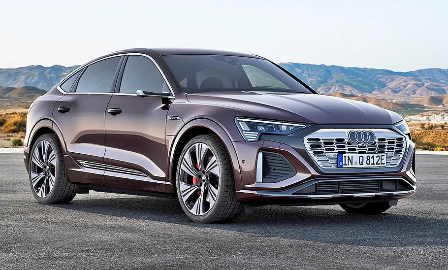 Audi Q8 Sportback e-tron (2023)