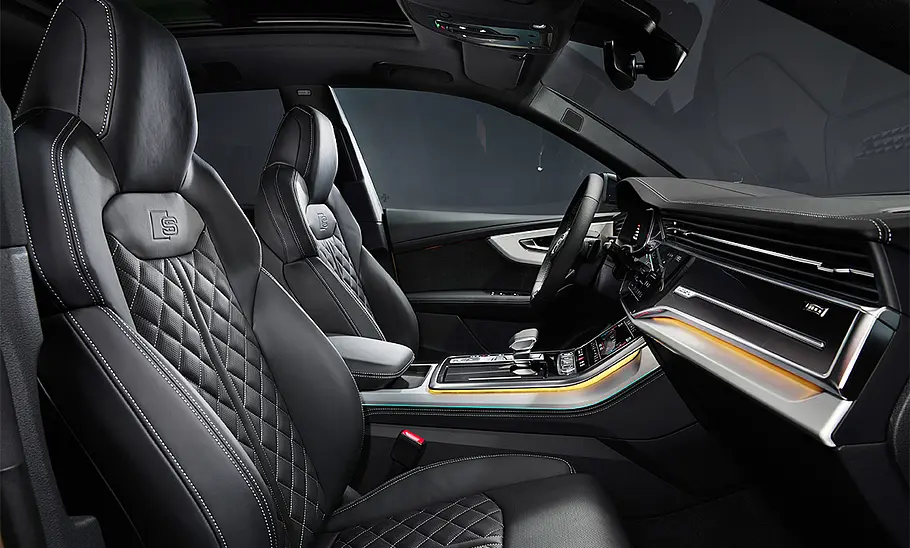 Audi Q8 Facelift (2023) Audi Q8 Facelift (2023); Vordersitze