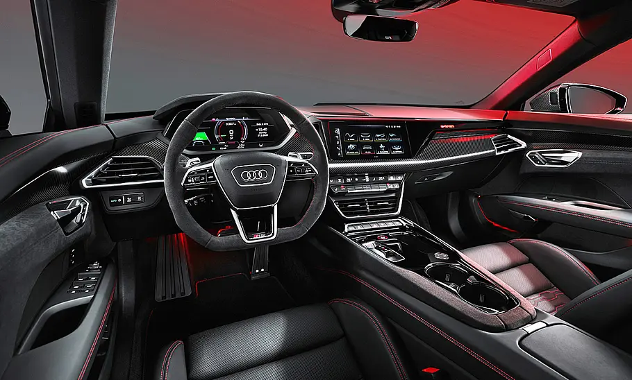 Audi RS e-tron GT (2021)