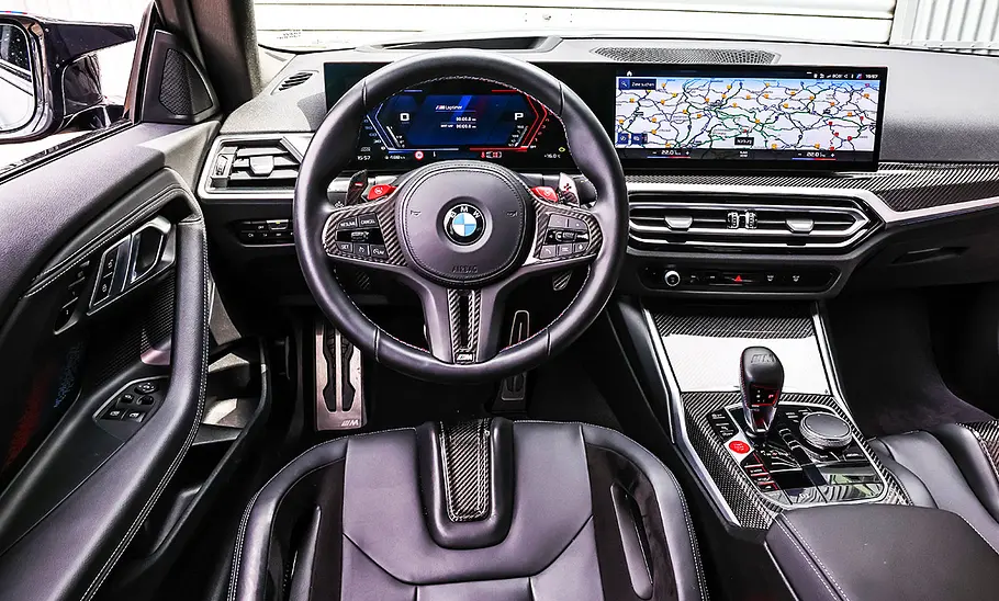 BMW M2; Interieur; Innenraum; Cockpit; Innenansicht; Lenkrad; Armaturen