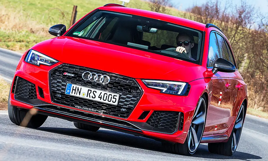 Audi RS 4 Avant Audi RS 4 Avant