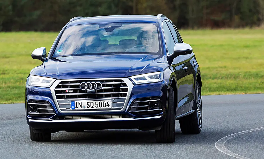 Audi SQ5 3.0 TFSI quattro Audi SQ5 3.0 TFSI quattro