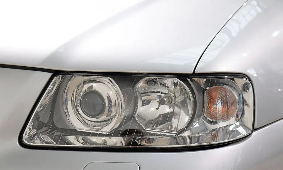 Audi S3 (8L), Scheinwerfer