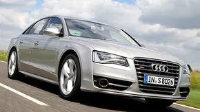Audi S8 (2012) - Foto: AUTO ZEITUNG