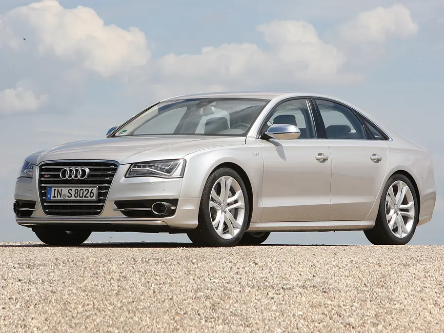 Audi S8 - Beschleunigung