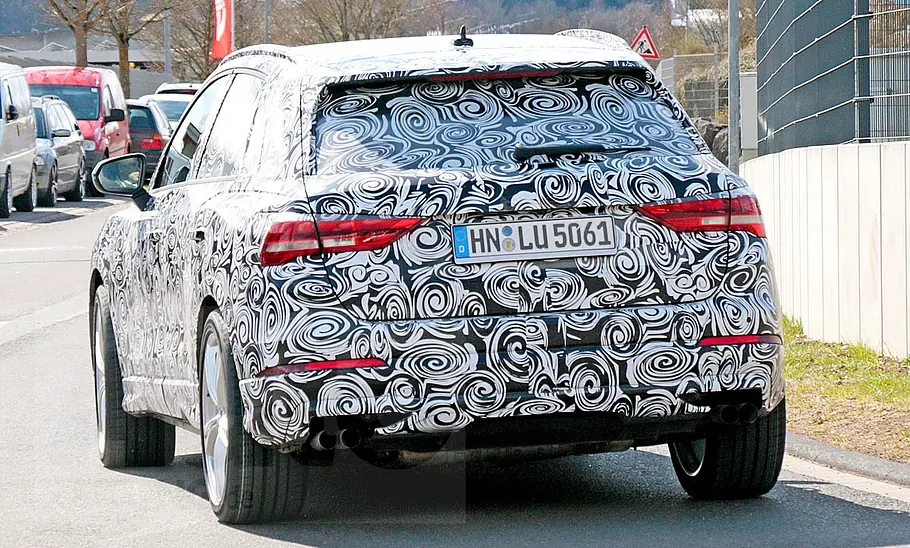 Audi SQ3 (2019)