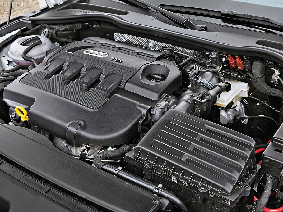 Einzeltest: Audi TT Coupé 2.0 TDI ultra Audi TT Coupé 2.0 TDI ultra 2015 Test Bilder technische Daten Diesel Motor
