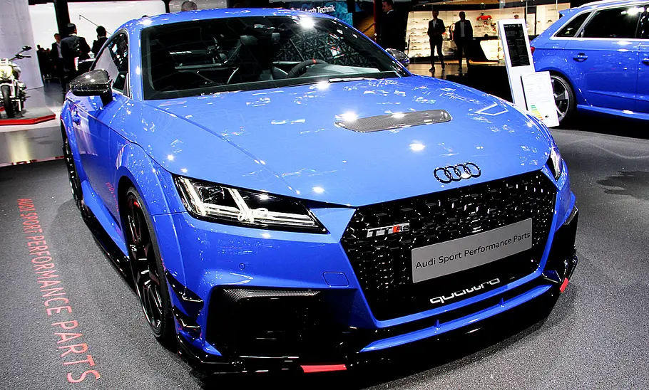 Audi TT RS mit Sport Performance Parts