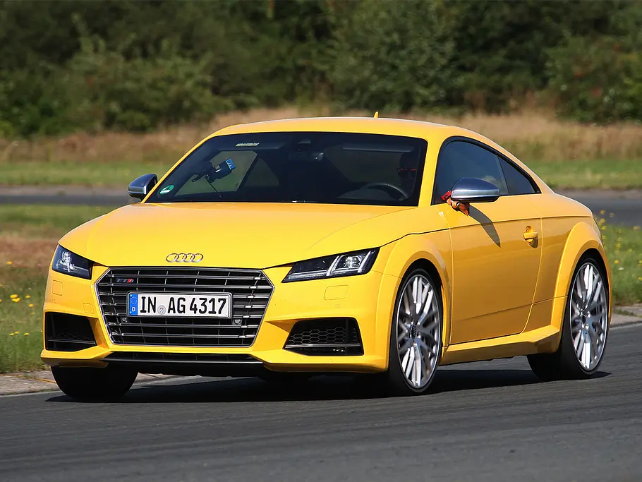 Audi TTS Coupé (2016) Audi TTS Coupé (2016)