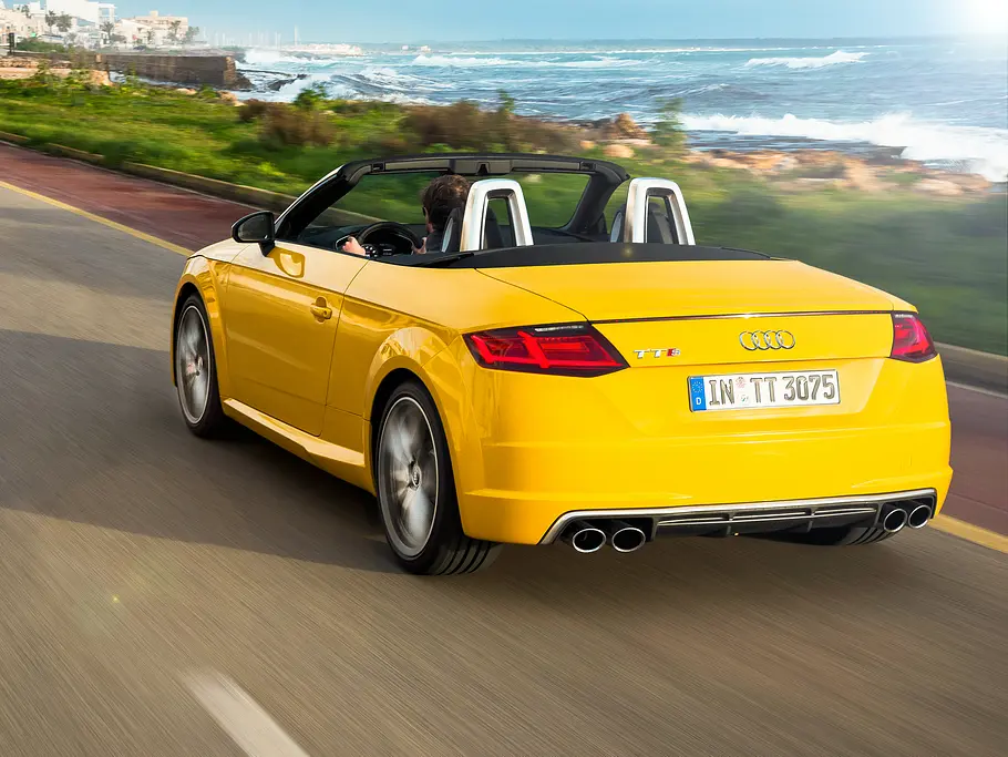 Audi TTS Roadster quattro S tronic Fahrbericht Cabrio Heck