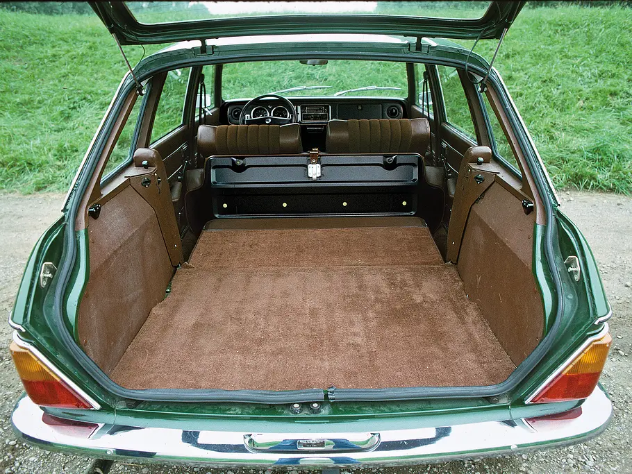 Austin Maxi Bilder technische Daten Oldtimer Laderaum