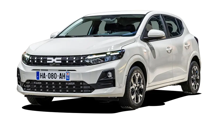 Der Dacia Sandero fotografiert von schräg vorne.