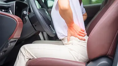Autositzauflage - Foto: iStock/Panuwat Dangsungnoen