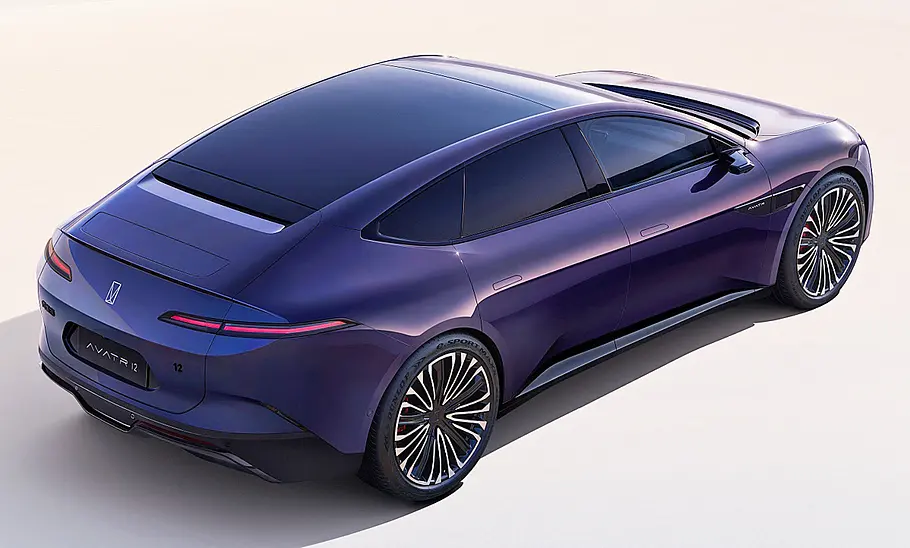 Avatr 12 (2024)