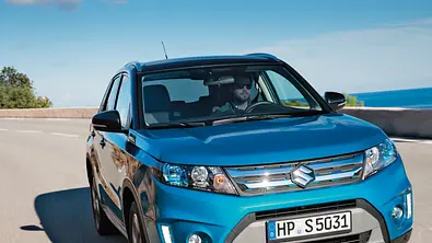 Suzuki Vitara neu 2015 Fahrbericht Bilder Front