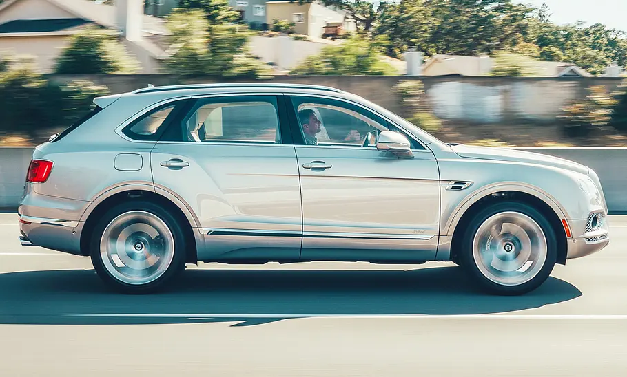Bentley Bentayga Hybrid (2019)