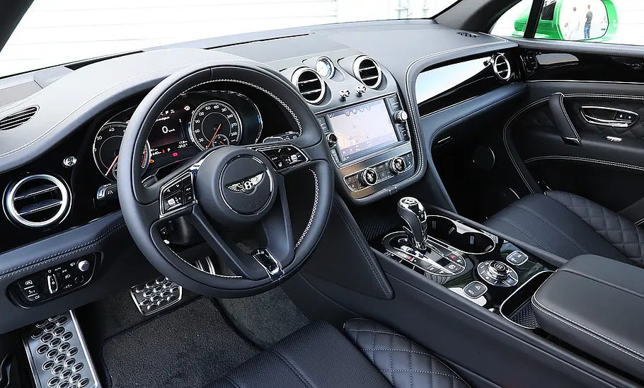 Bentley Bentayga V8