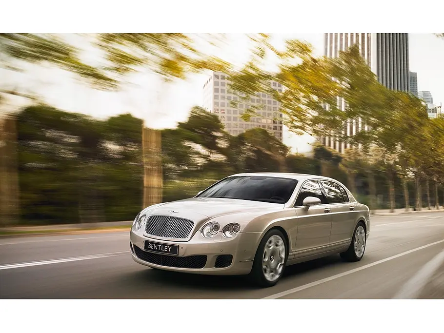 BENTLEY CONTINENTAL FLYING SPUR Schnelle Serienautos - Bentley Continental Fyling Spur