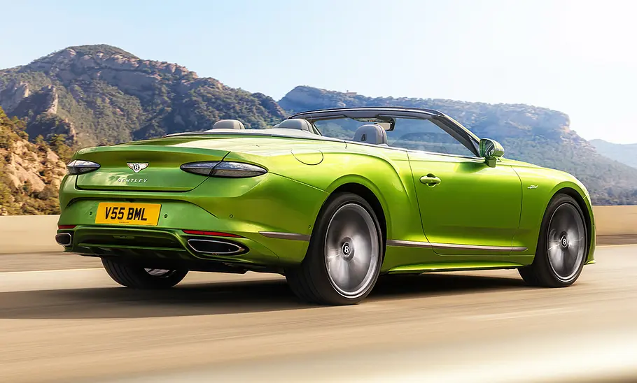 Bentley Continental GTC Facelift (2024); fahrendes Auto, Cabrio