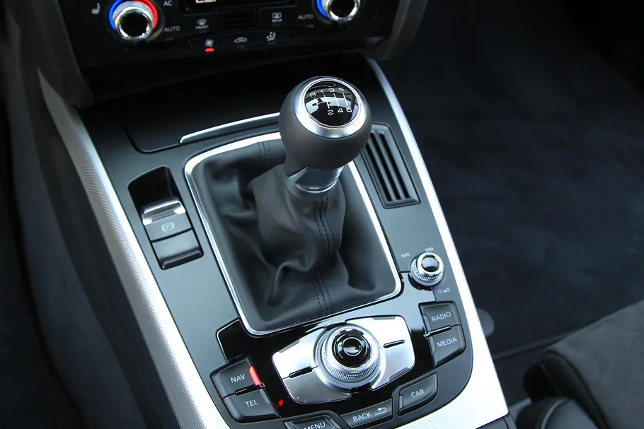 Bilder Audi A5 Sportback 2.0 TDI 2013 Vergleichstest Bedienung