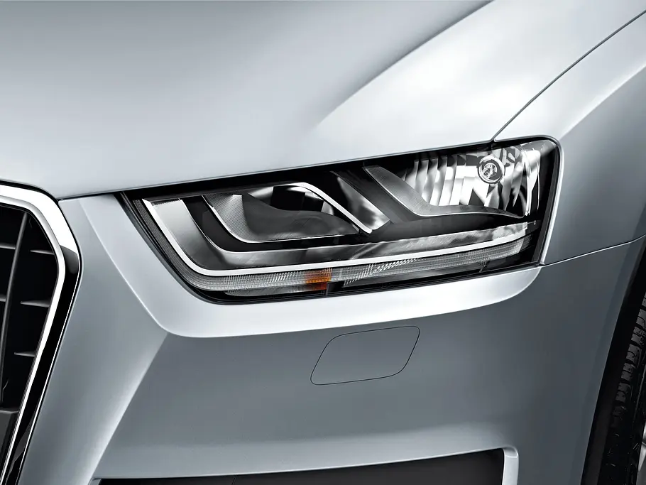 Die Ausstattung Bilder Audi Q3 2013 Kaufberatung Ausstattung Halogen Klarglasscheinwerfer Tagfahrlicht Serienausstattung