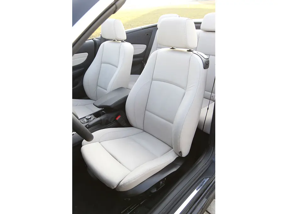 Reihensechszylinder-Saugmotor im BMW 125i Cabrio - Rhythmische Spaßgymnastik