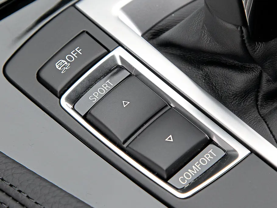 Bilder BMW 530d Oberklasse Limousinen Vergleich Elektronik