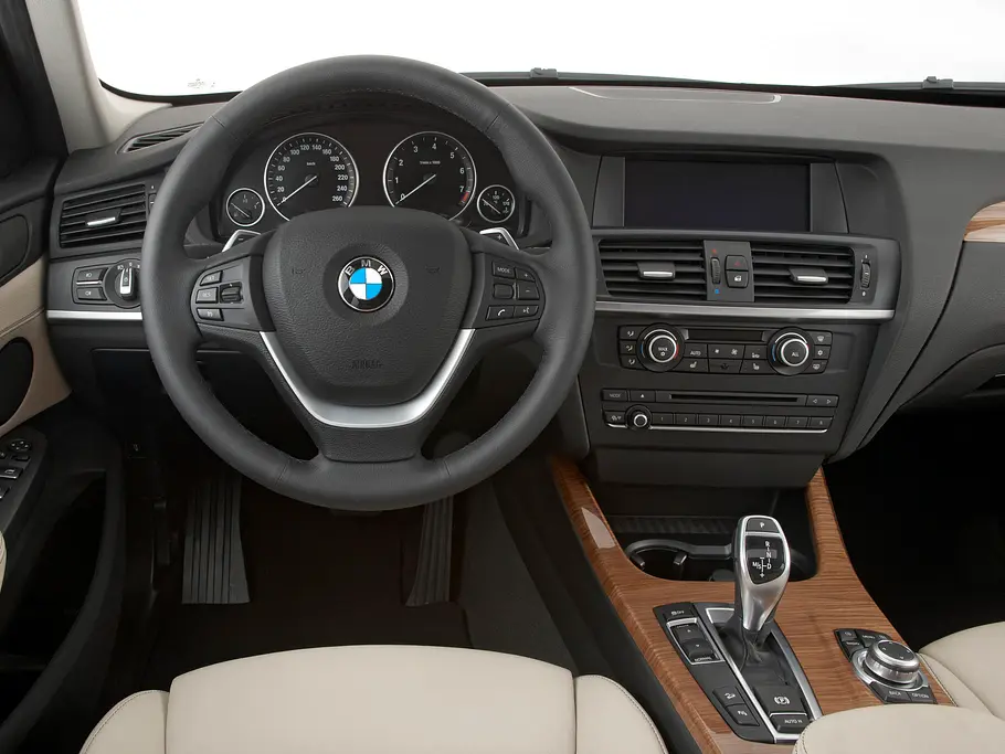Bilder BMW X3 2013 Kaufberatung Cockpit