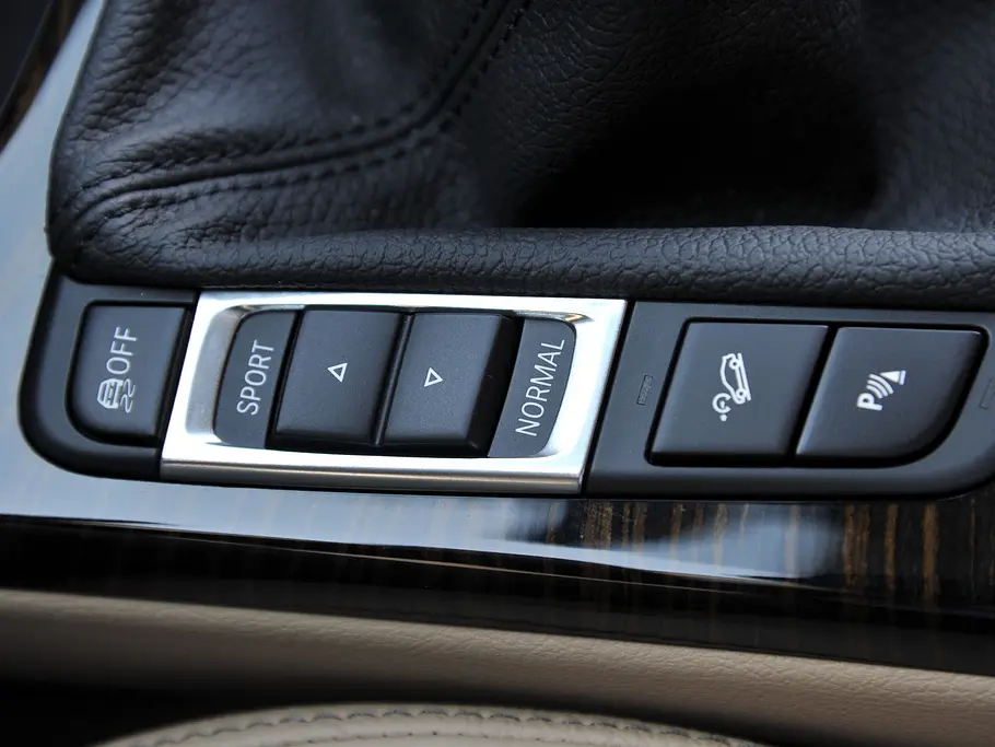 Bilder BMW X3 2013 Kaufberatung Fahrerlebnisschalter