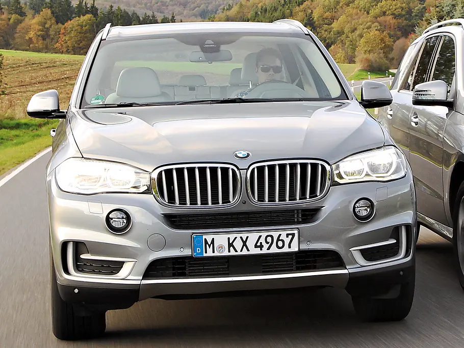 Bilder BMW X5 xDrive30d Oberklasse-SUV